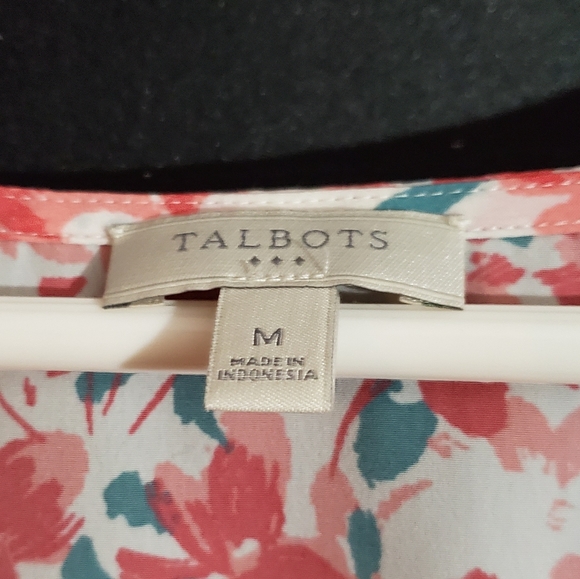 Adorable sleeveless blouse - Picture 2 of 3